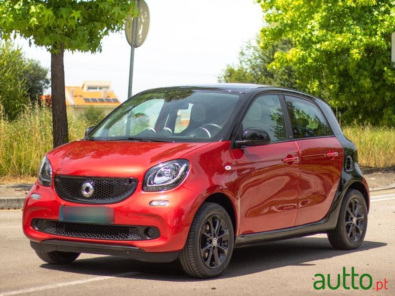 2015' Smart Forfour 1.0 Passion 71 photo #1