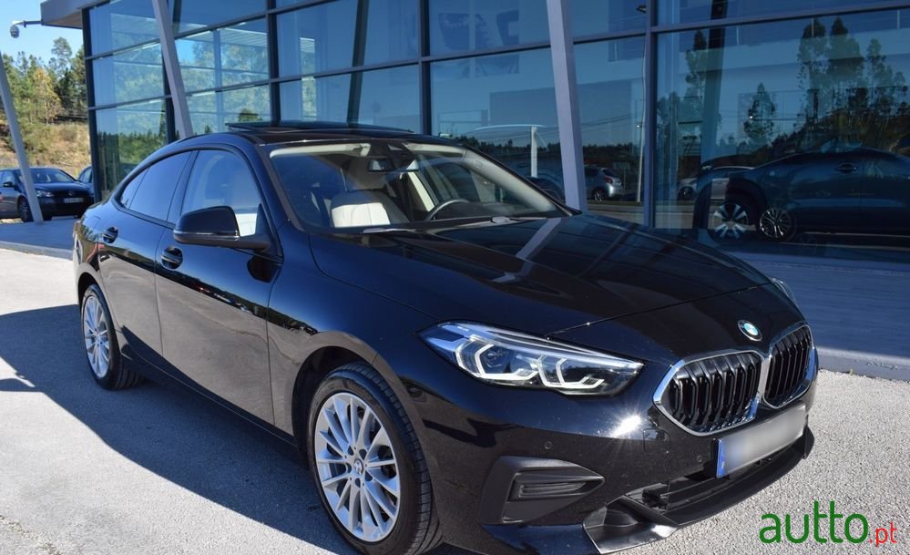 2020' BMW Série 2 D Line Luxury photo #1