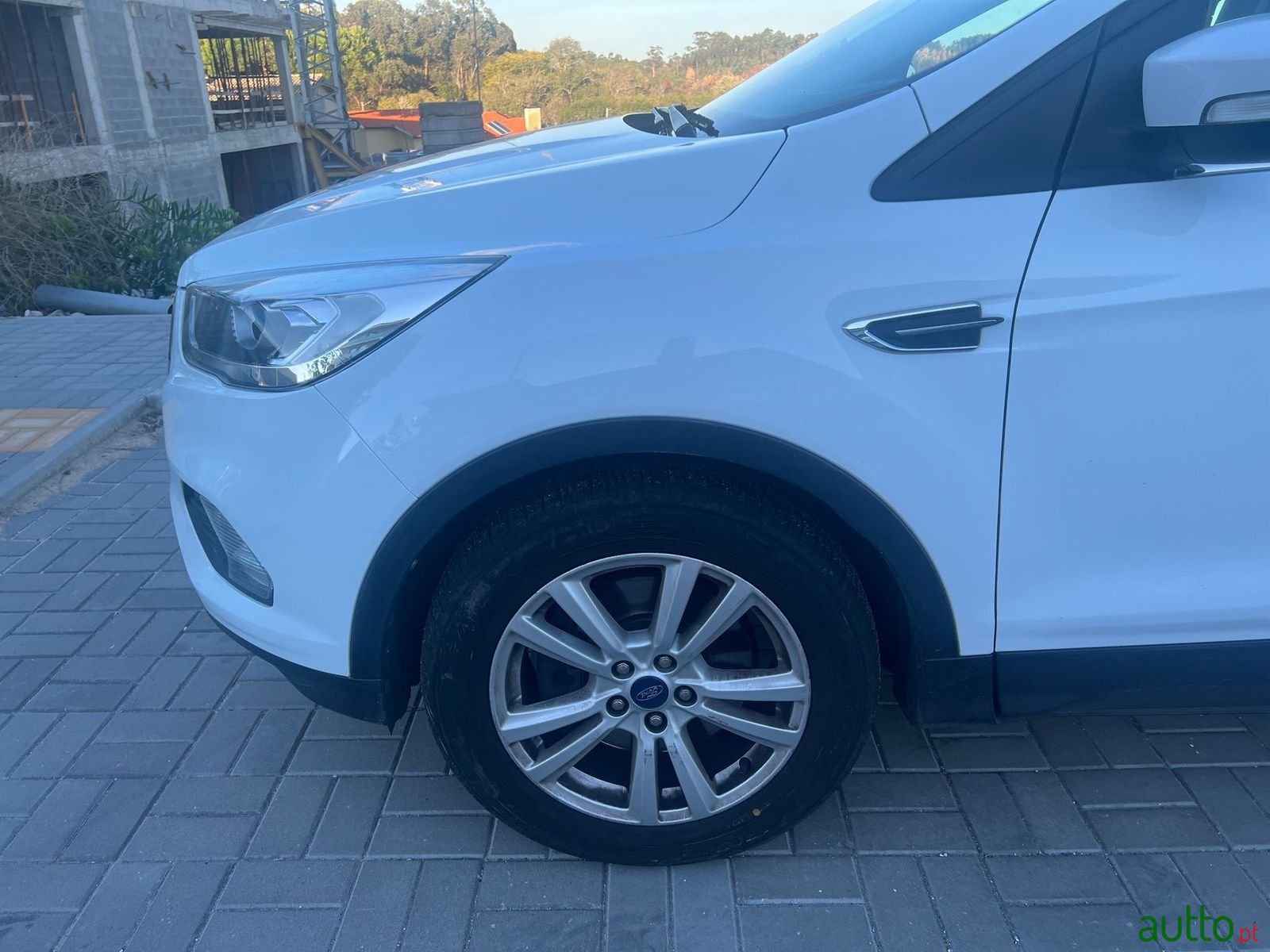 2017' Ford Kuga photo #4