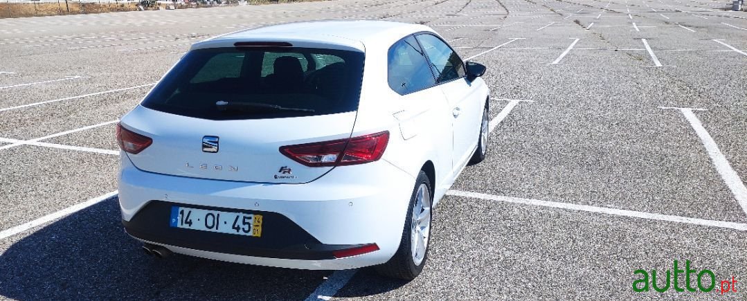 2014' SEAT Leon photo #6