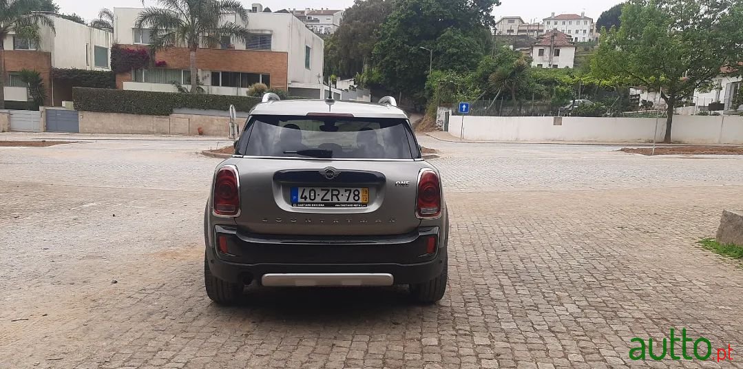 2019' MINI Countryman photo #5