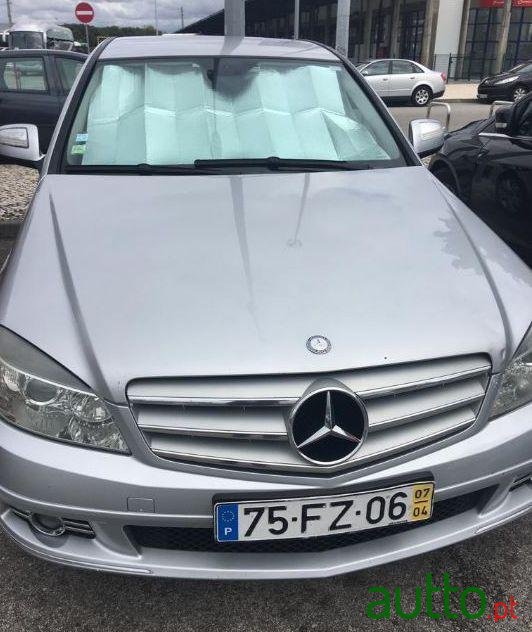 2007' Mercedes-Benz C-220 Avangarde photo #1