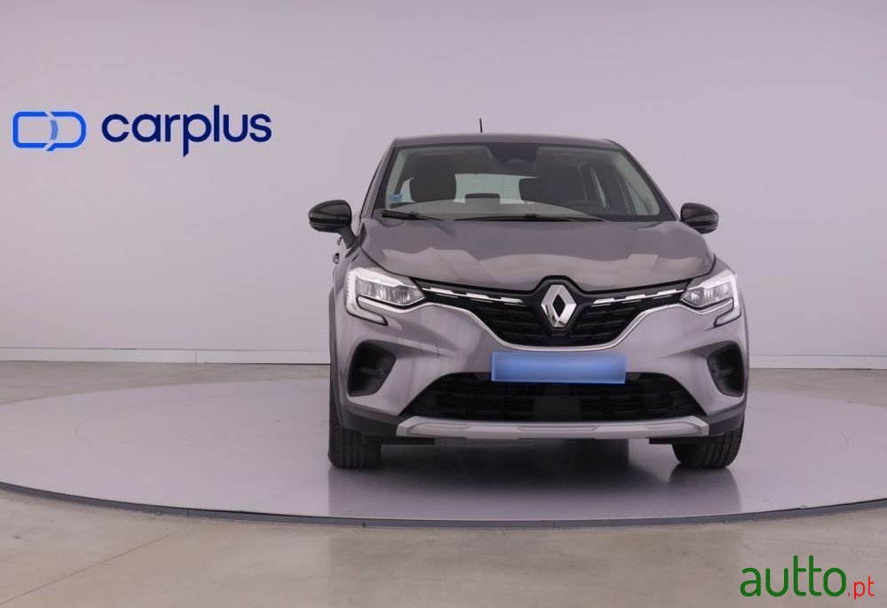 2021' Renault Captur photo #3