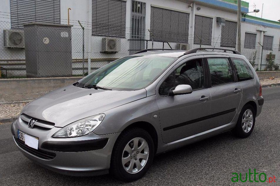 2003' Peugeot 307 Sw photo #1