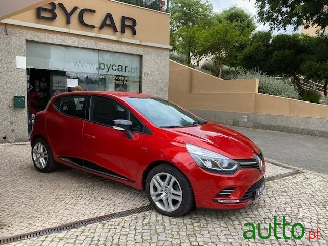 2018' Renault Clio photo #1