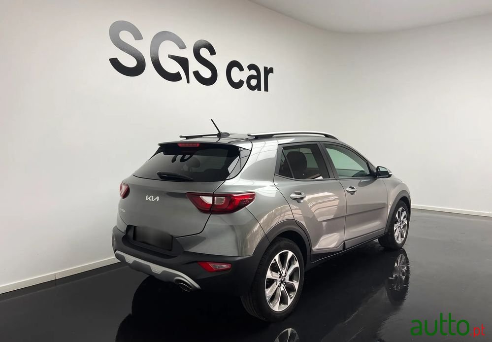 2024' Kia Stonic 1.0 T-Gdi Drive photo #4