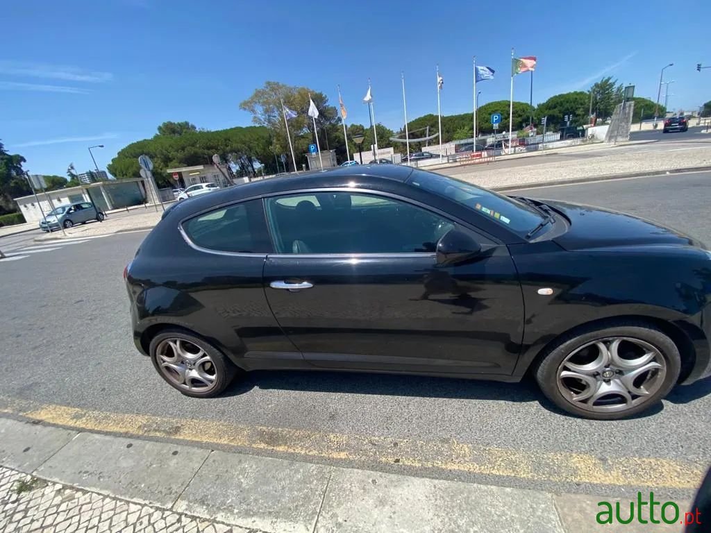 2009' Alfa Romeo MiTo photo #4