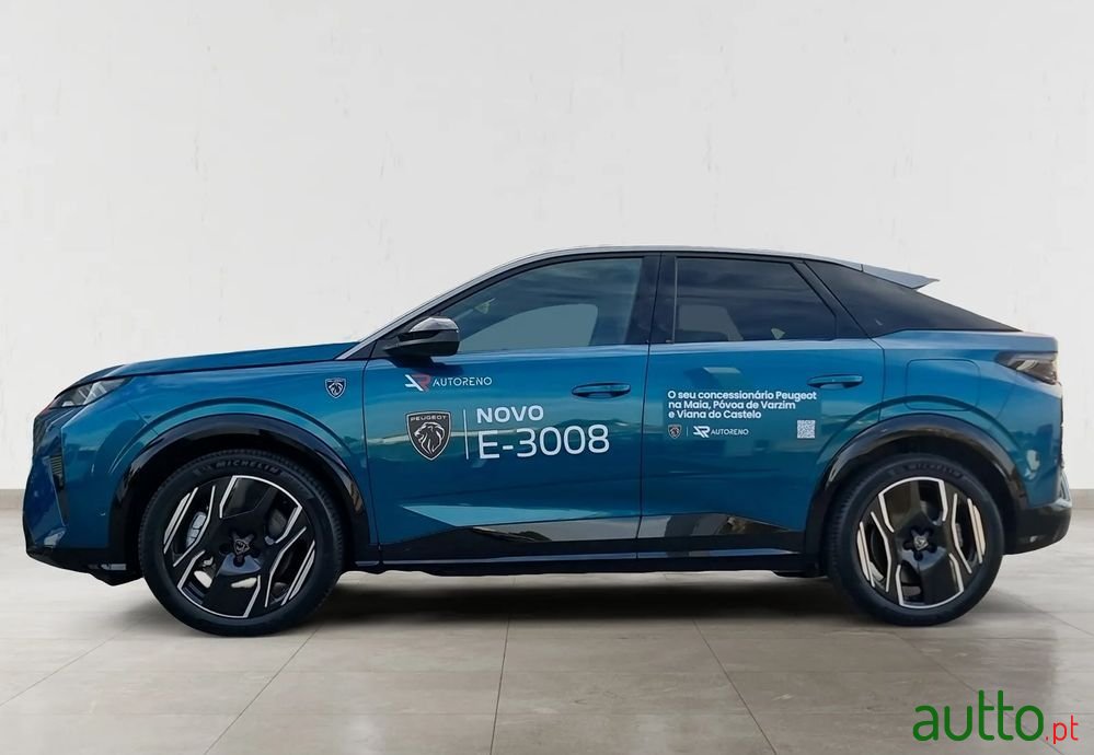 2024' Peugeot E-3008 73 Kwh Gt photo #3