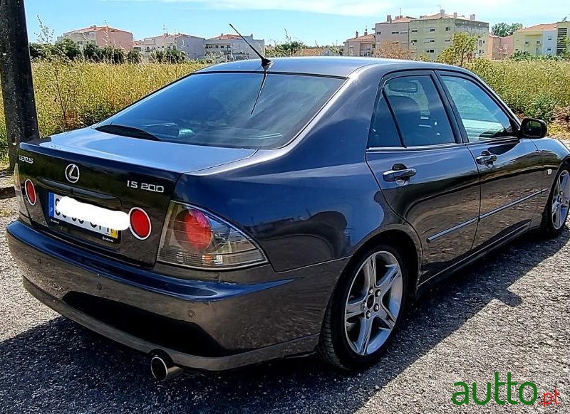 2003' Lexus Is-200 photo #6