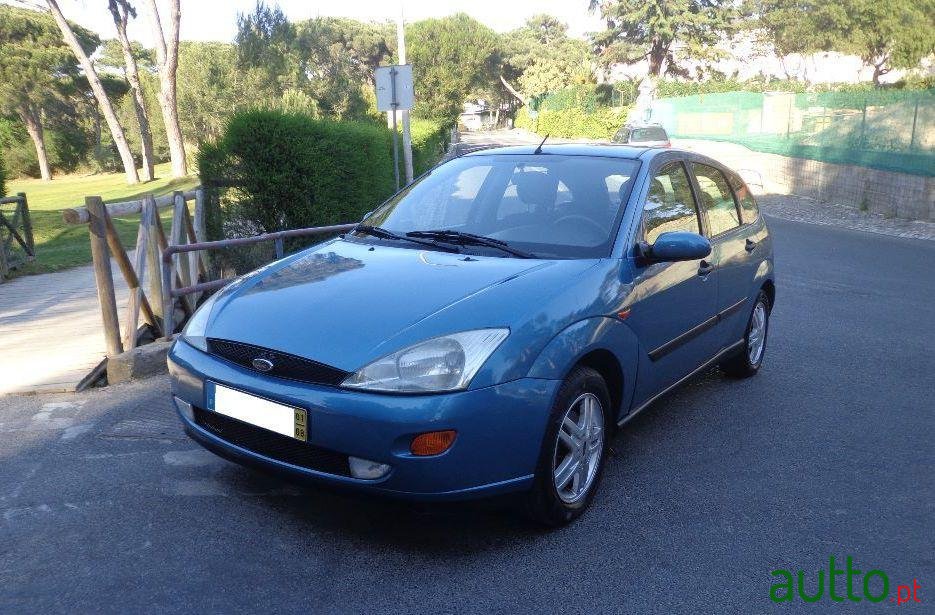 2001' Ford Focus 1.6 I Sport photo #2