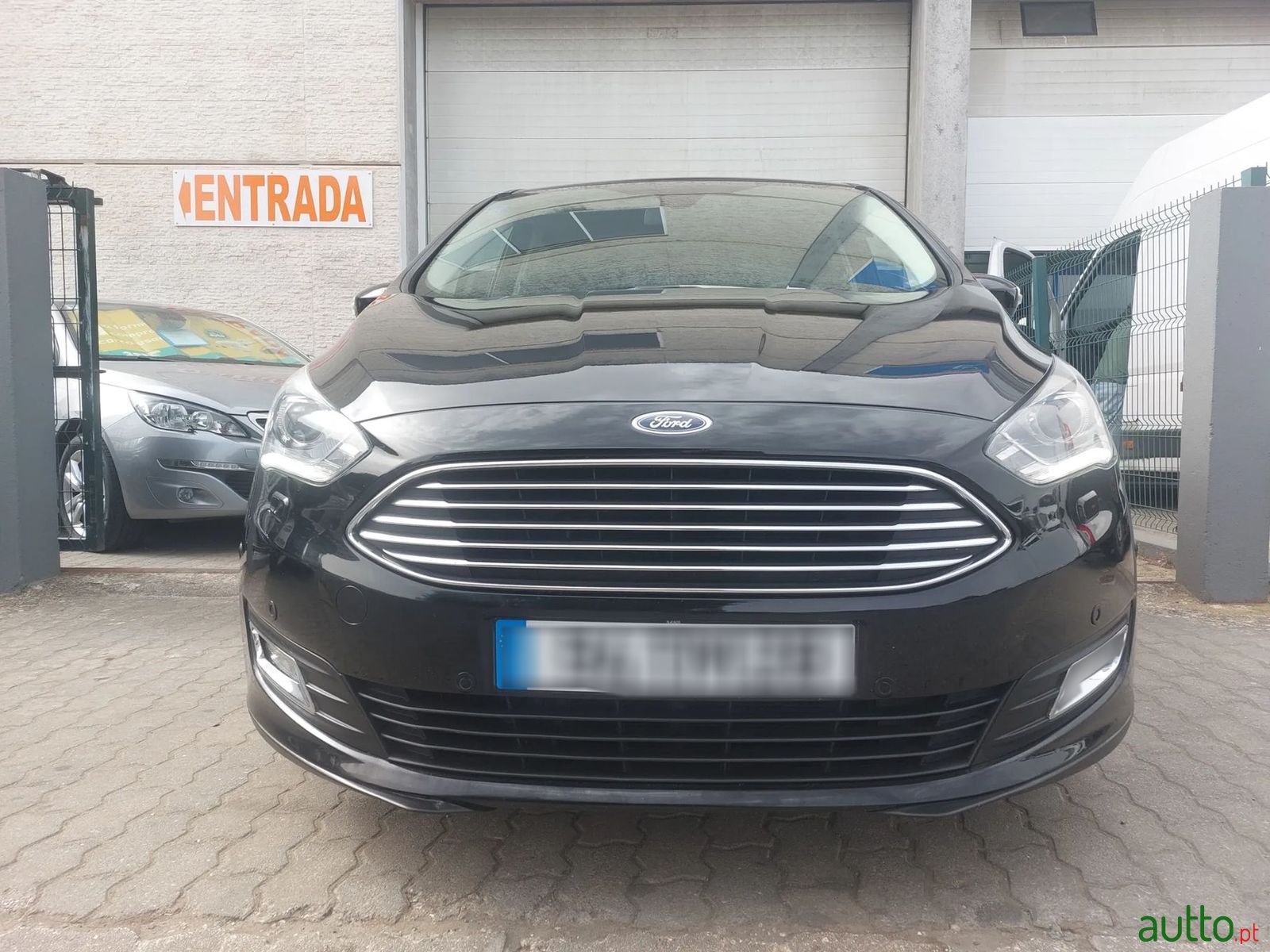 2017' Ford C-MAX photo #2