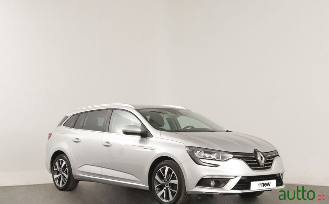 2016' Renault Megane photo #1