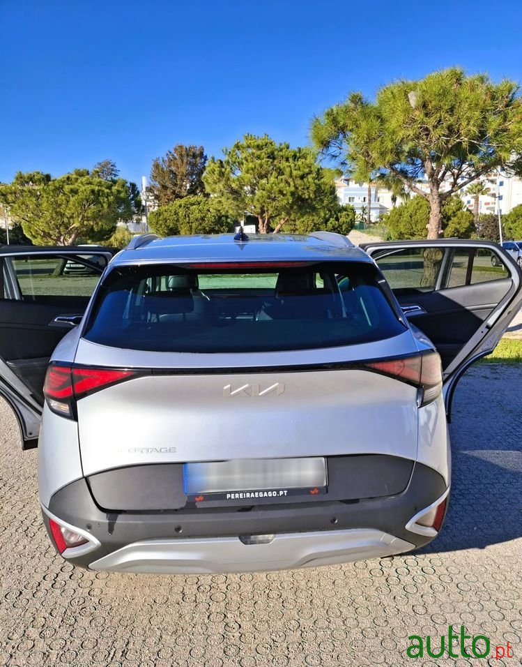 2022' Kia Sportage 1.6 T-Gdi Drive photo #2