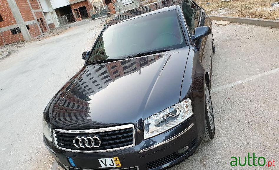 2003' Audi A8 4.0 Tdi V8 Quattro photo #3