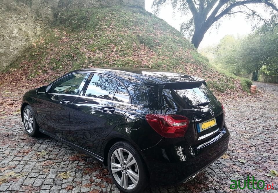 2019' Mercedes-Benz A-180 photo #4