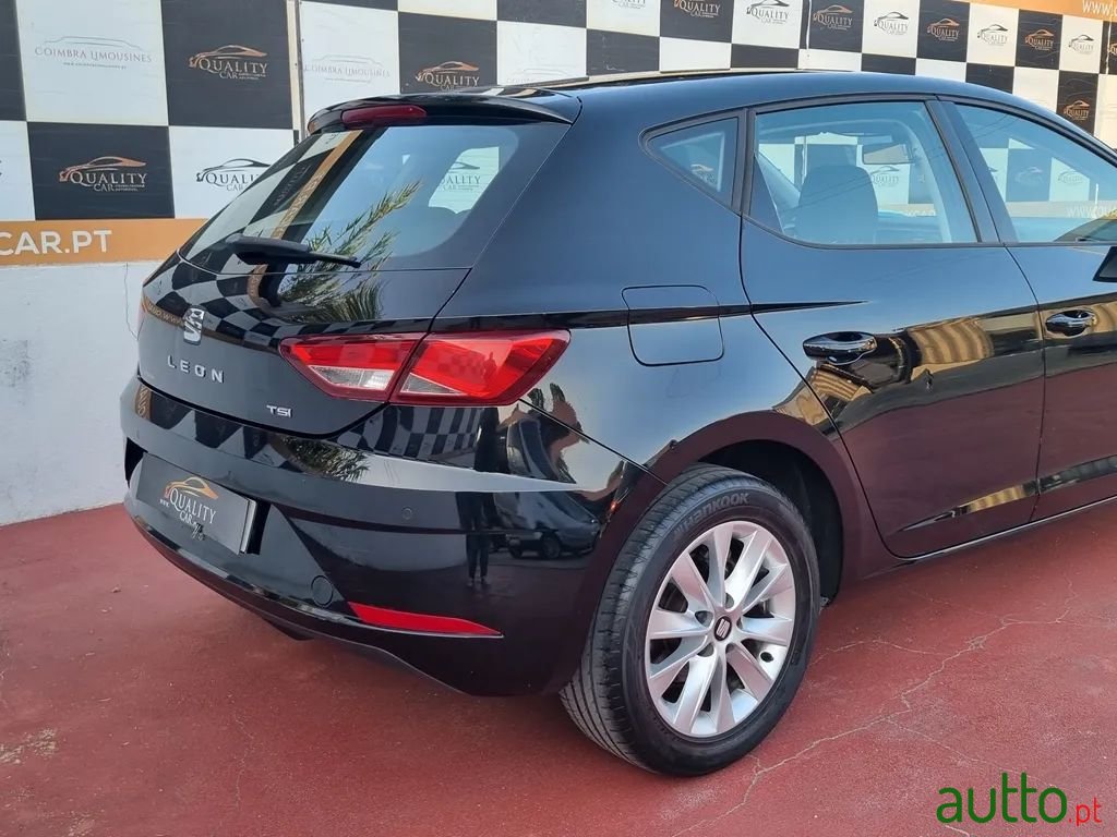 2018' SEAT Leon photo #5