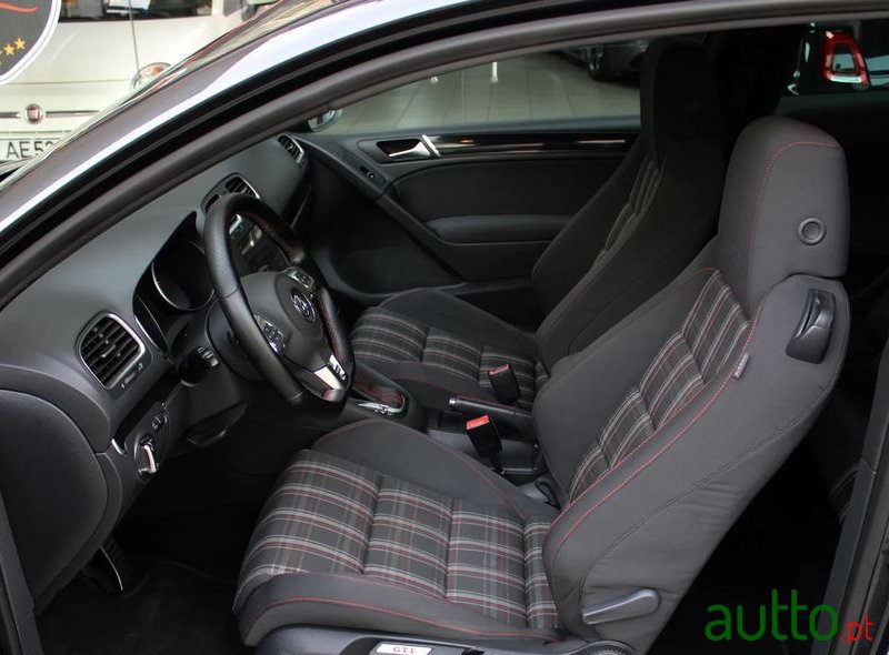2010' Volkswagen Golf 2.0 Gti Dsg photo #6