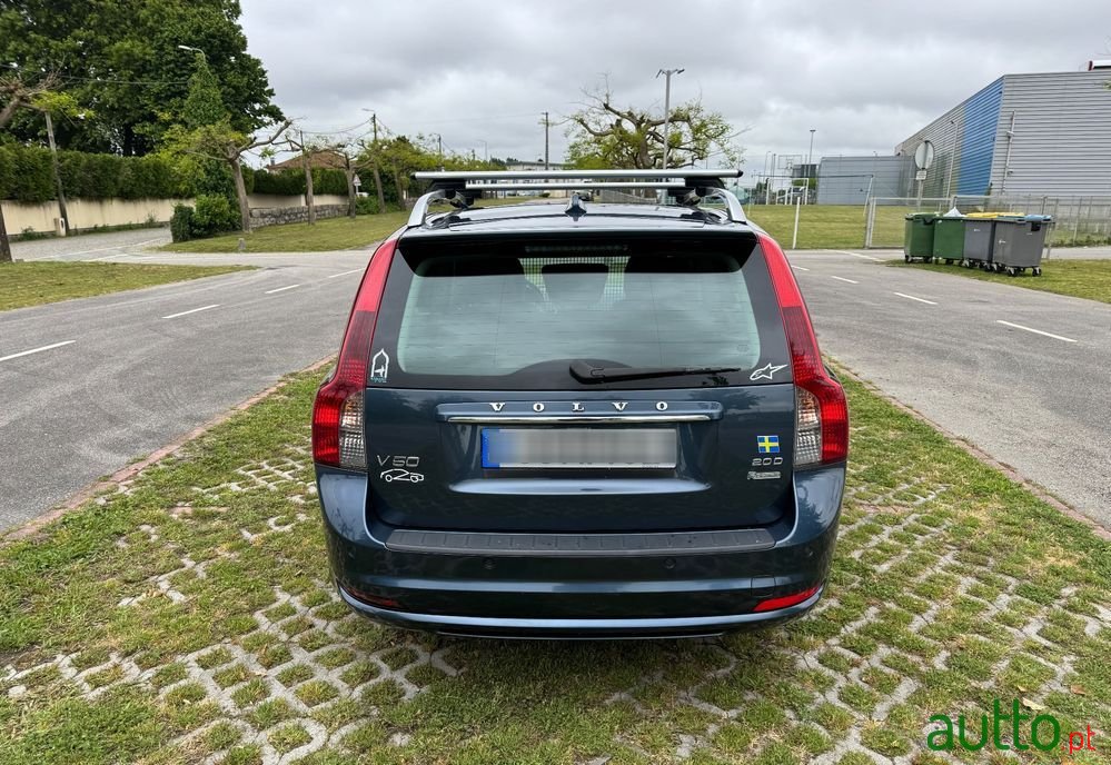 2008' Volvo V50 photo #6