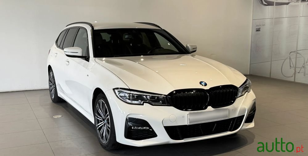 2021' BMW Série 3 photo #3