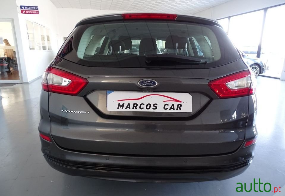 2015' Ford Mondeo Sw photo #4
