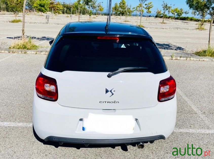 2014' Citroen DS3 photo #1