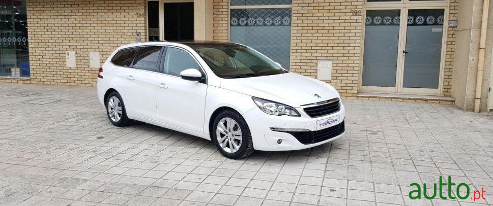 2015' Peugeot 308 Sw photo #1