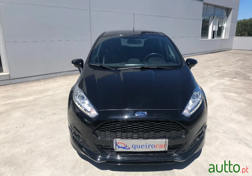 2017' Ford Fiesta St--Line photo #2