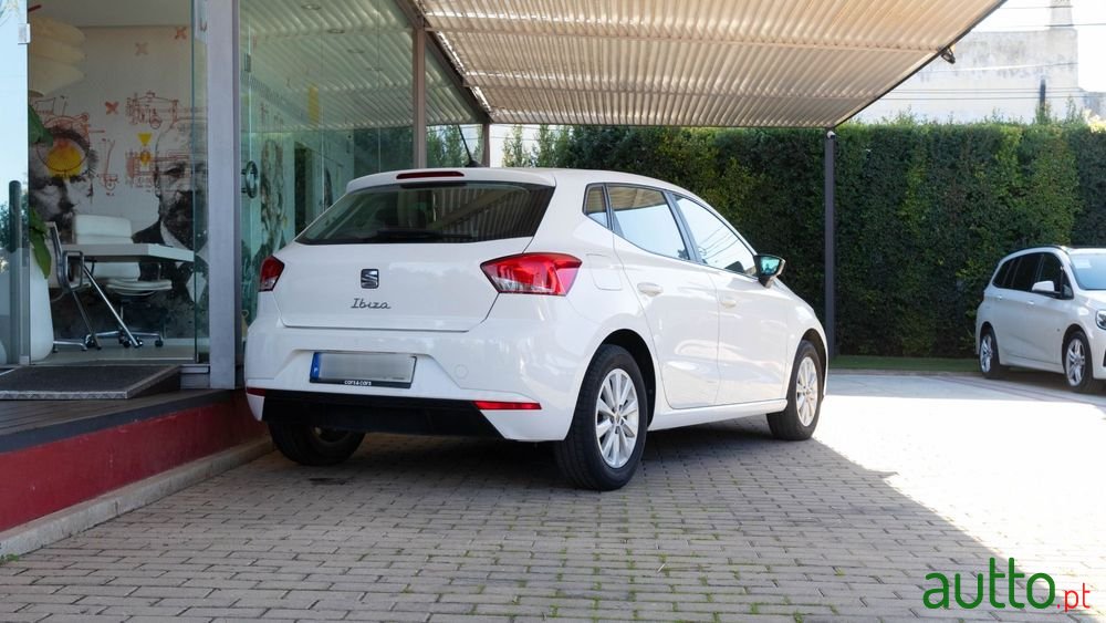 2022' SEAT Ibiza 1.0 Style photo #4