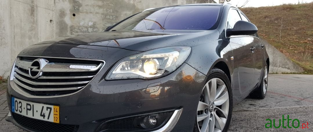 2014' Opel Insignia Sports Tourer photo #1