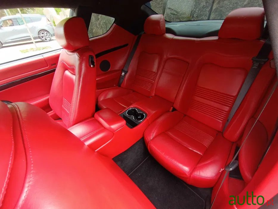 2009' Maserati GranTurismo photo #5