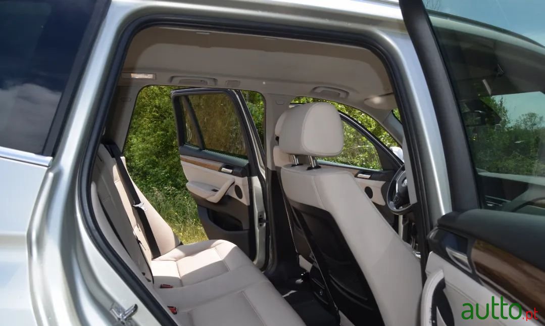 2010' BMW X3 photo #5