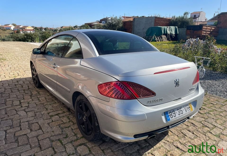 2003' Peugeot 307 photo #2