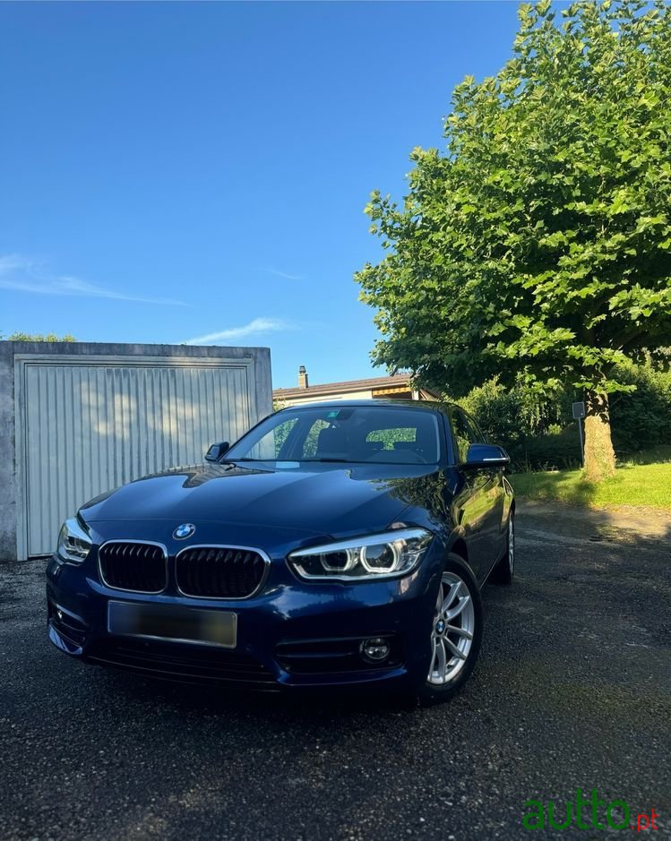 2019' BMW 116 D Line Sport photo #1