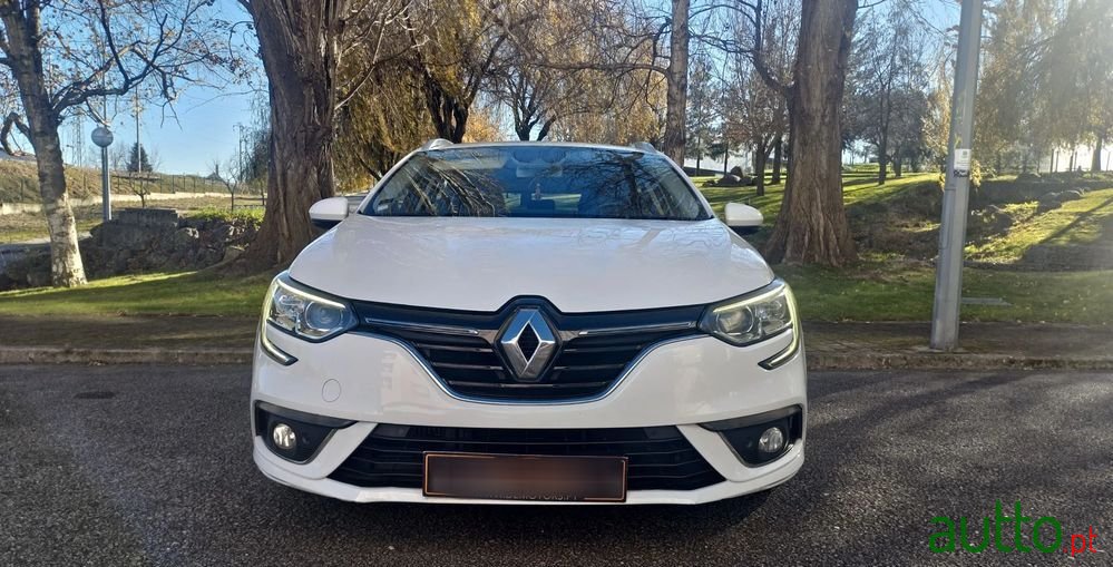 2016' Renault Megane 1.5 Dci Limited photo #3