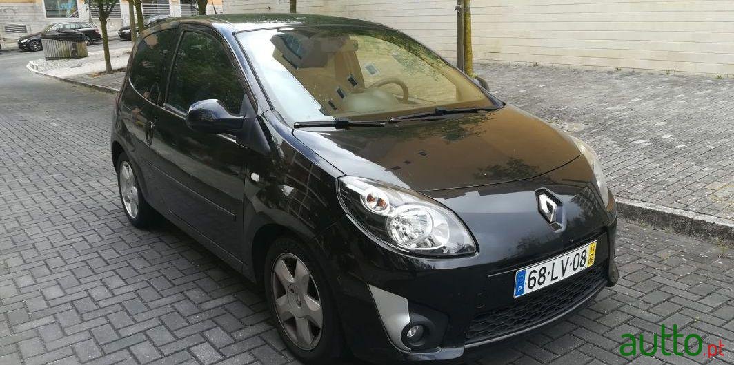 2011' Renault Twingo photo #4