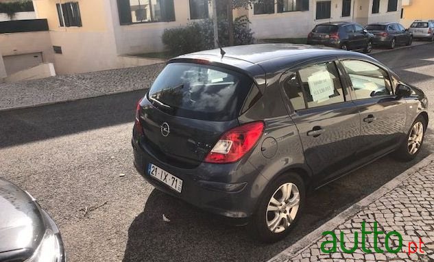 2010' Opel Corsa photo #2