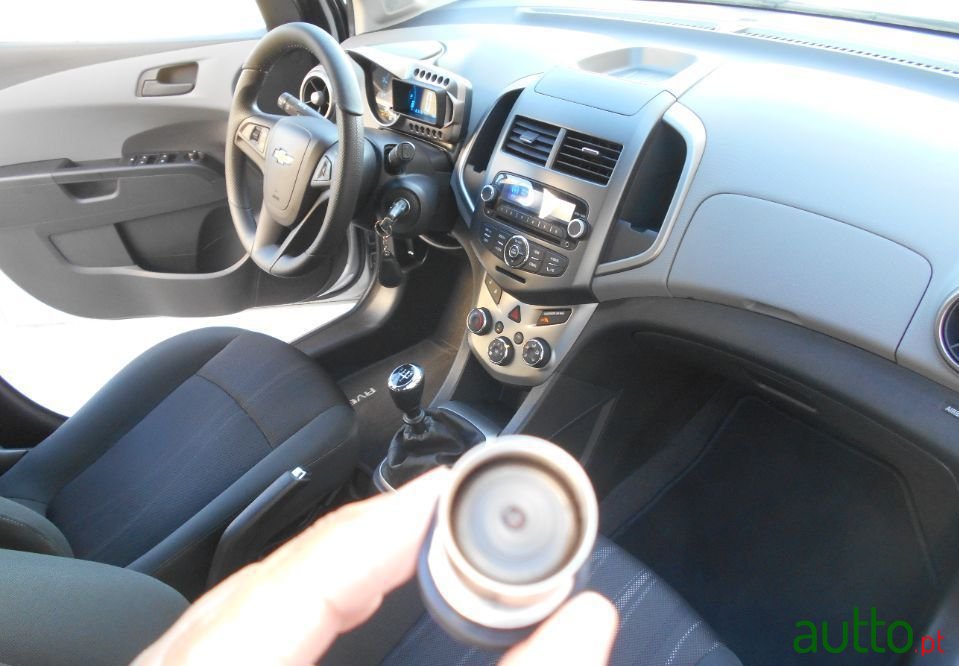 2012' Chevrolet Aveo photo #4