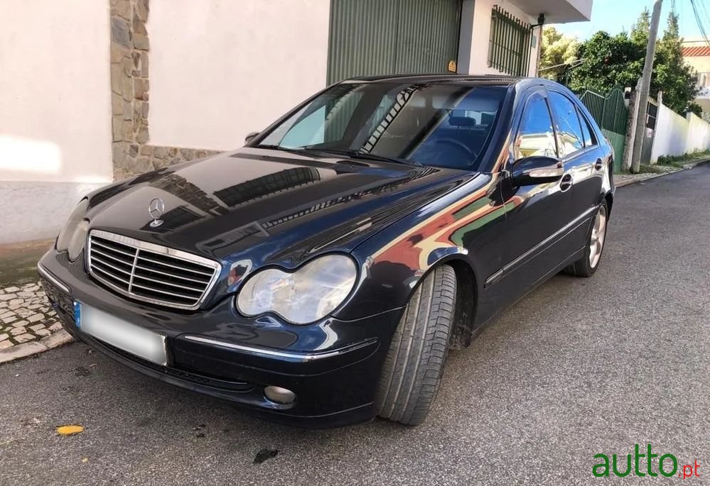2001' Mercedes-Benz C 220 Cdi Avantgarde photo #3