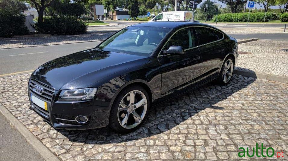 2011' Audi A5 Sportback photo #4