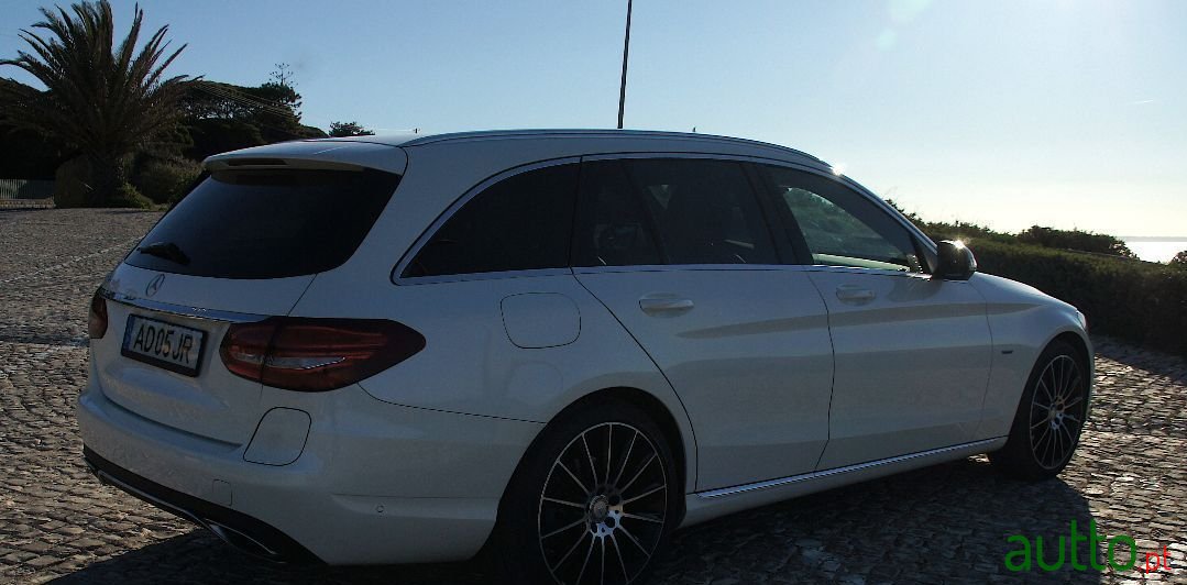 2016' Mercedes-Benz C-350 photo #3