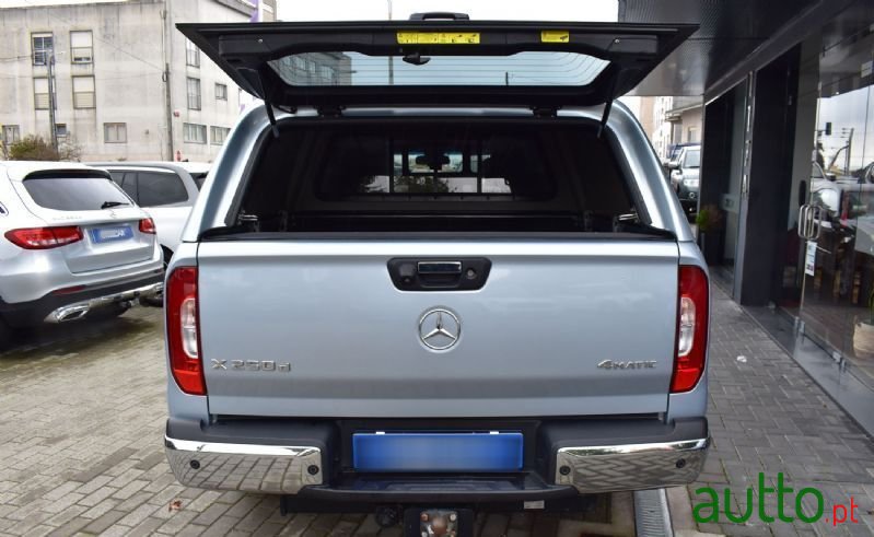 2017' Mercedes-Benz X 250 photo #5