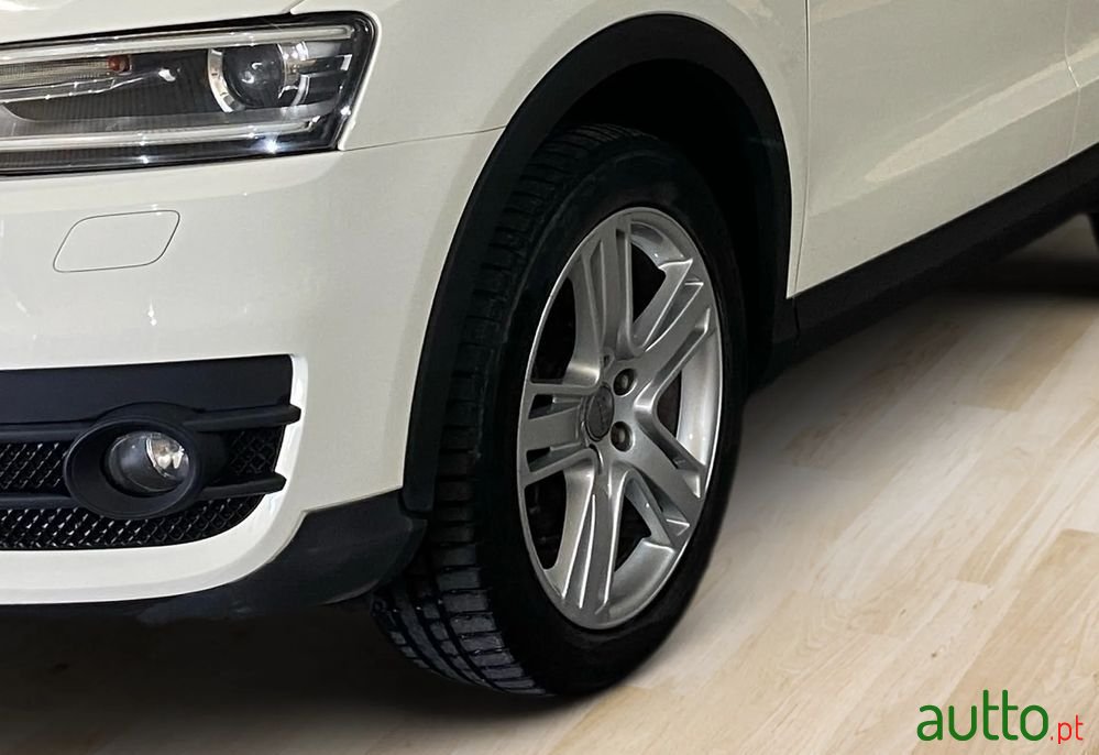 2012' Audi Q3 2.0 Tdi photo #6