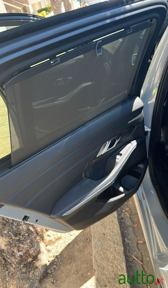 2023' BMW Série 3 M Auto photo #4