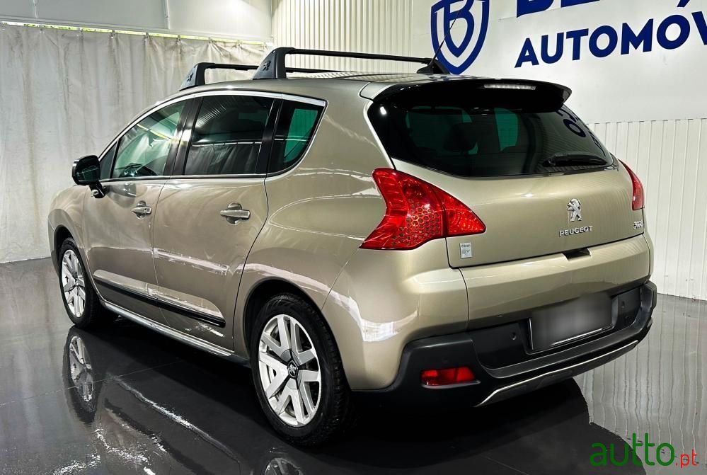 2012' Peugeot 3008 photo #6