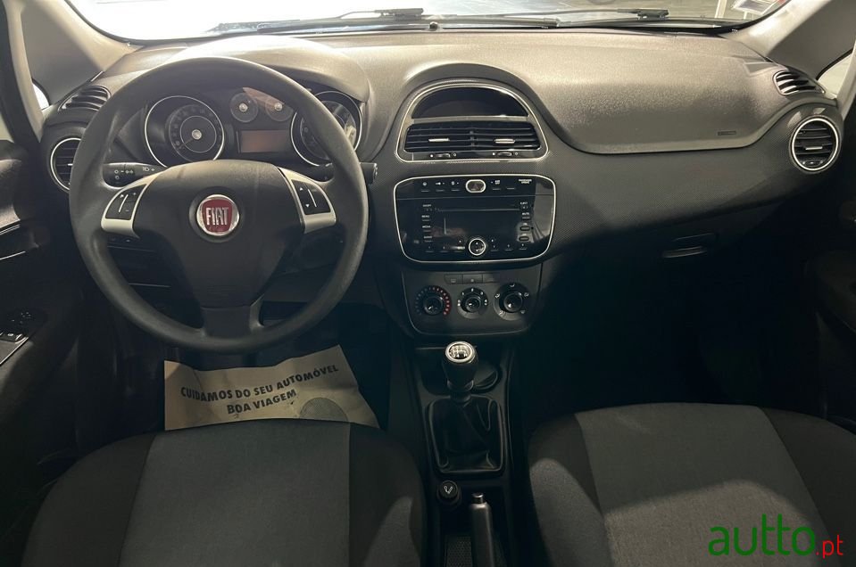 2017' Fiat Punto photo #6