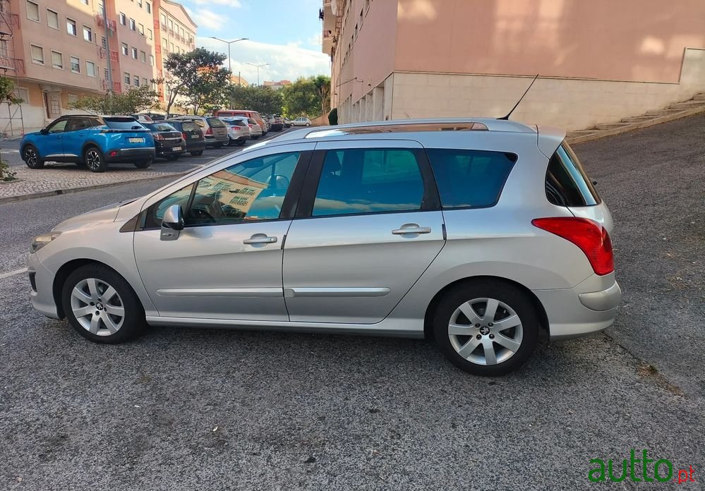 2013' Peugeot 308 Sw photo #4