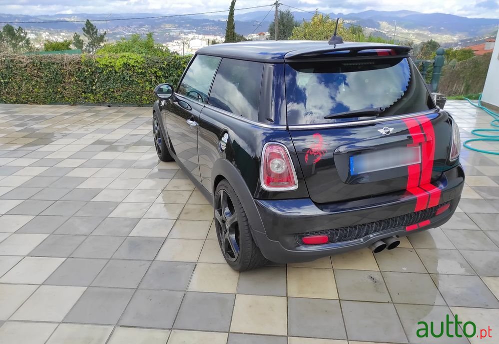 2009' MINI John Cooper Works Standard photo #5