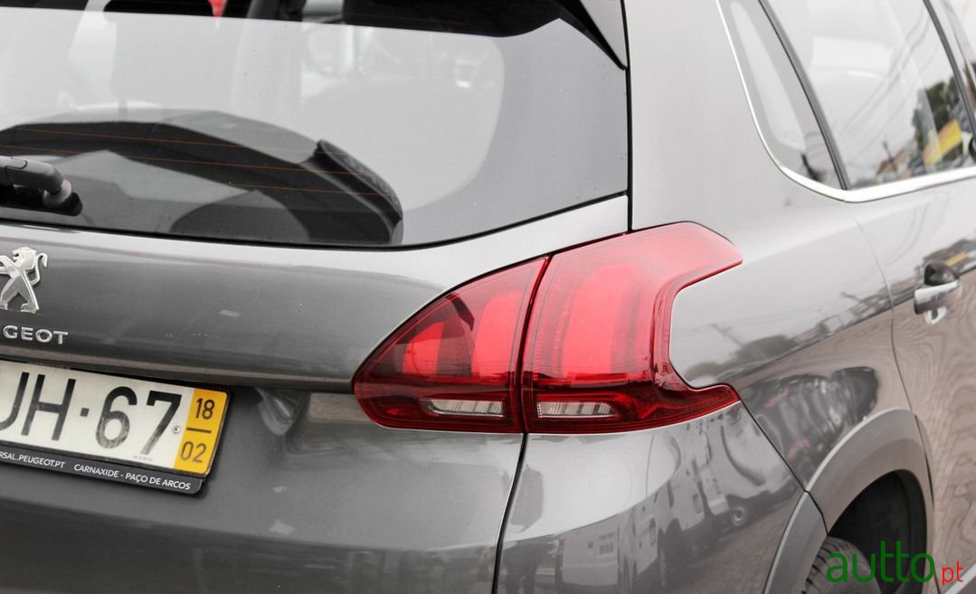 2018' Peugeot 2008 photo #4