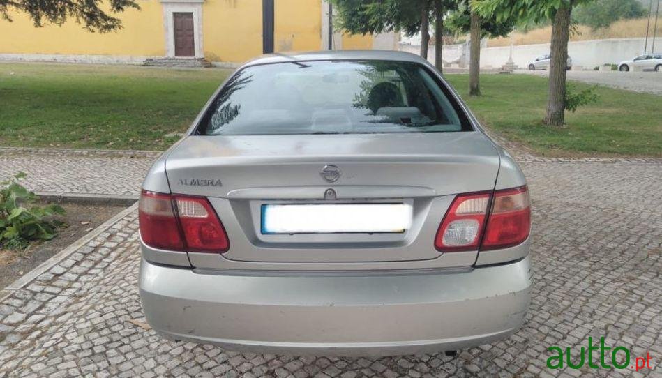 2003' Nissan Almera photo #1