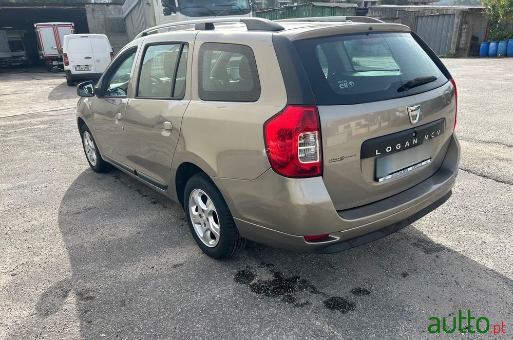 2014' Dacia Logan Mcv photo #5